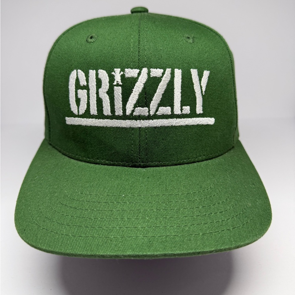 GRIZZLY Embroidered Green Snapback Hat Cap Casual Outdoors Fashion